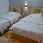 Golden Pyramids Inn