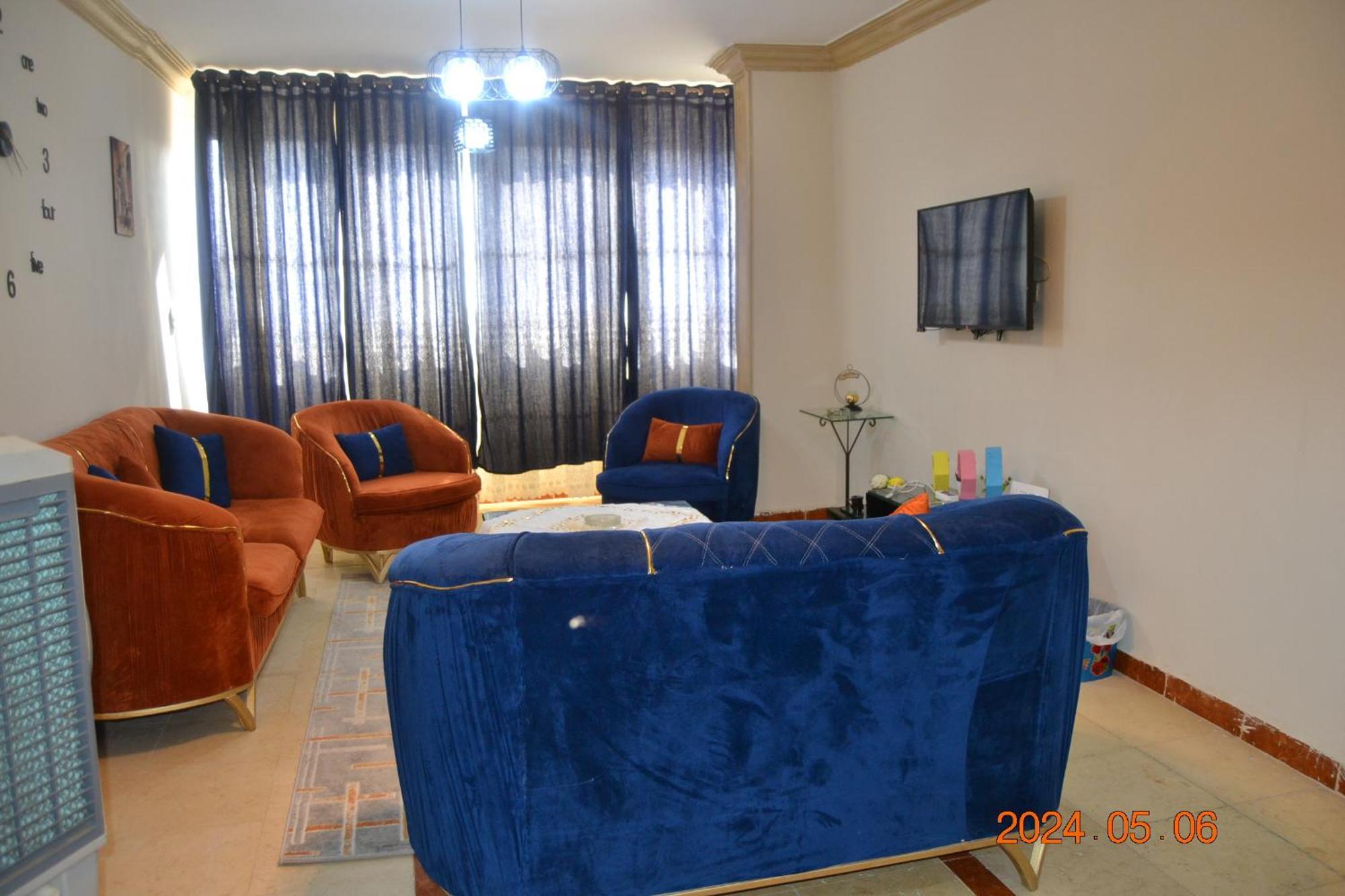 Apartment Golden Pyramids *
